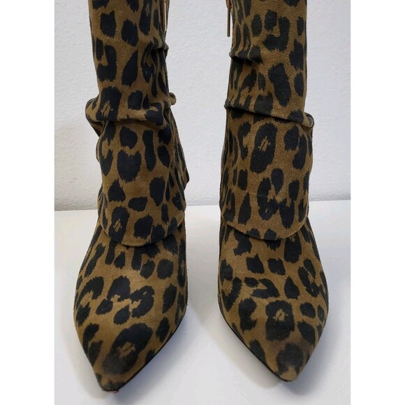 VINCE CAMUTO Blaira Boots Womens 6.5 Leopard Print Brown Suede Heels Pointed Toe - Picture 3 of 10